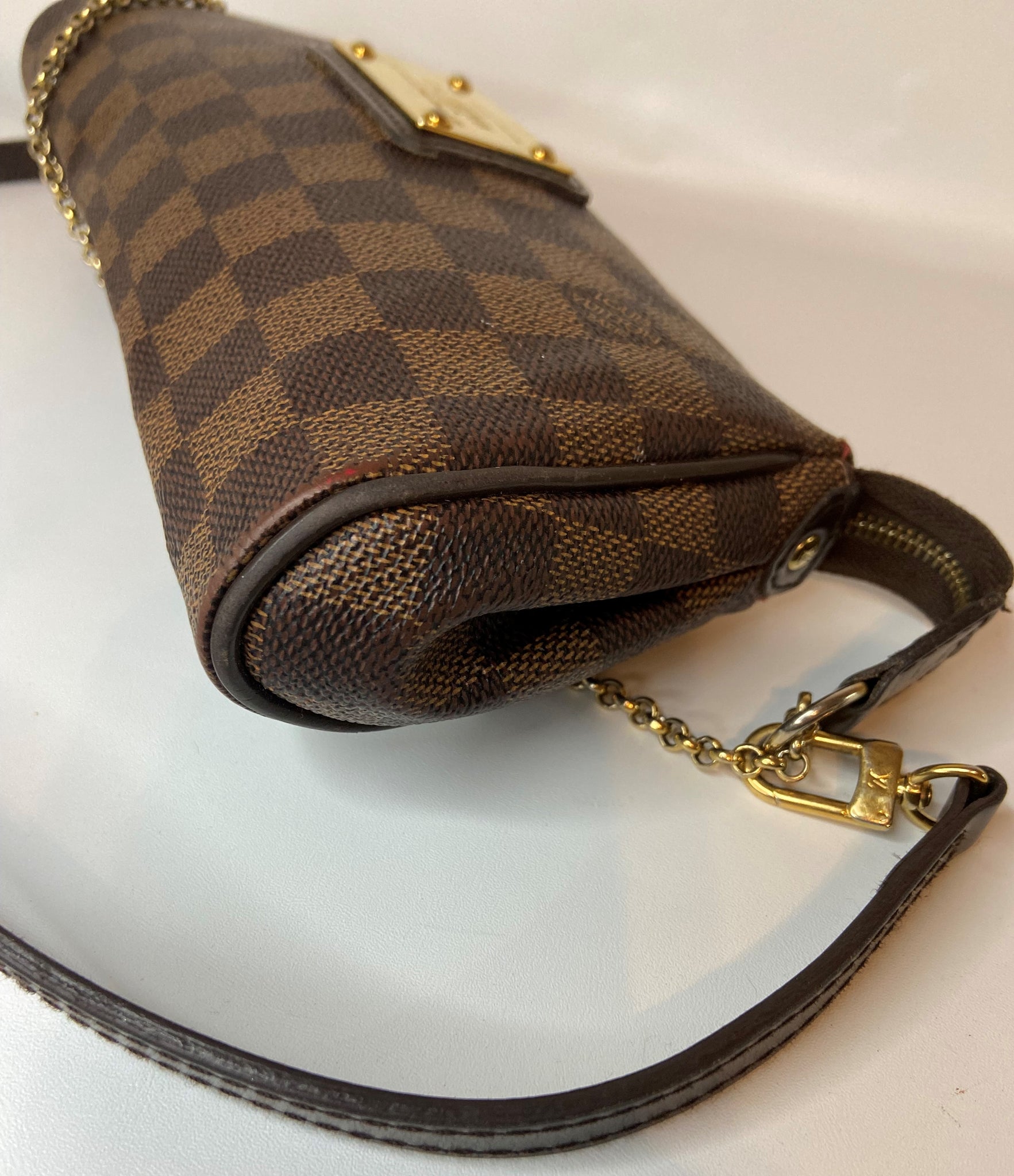 Louis Vuitton Eva Clutch