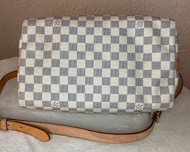 Louis Vuitton Monogram Speedy 30 Bandouliere – DAC