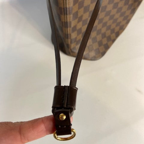 Authentic Louis Vuitton Neverfull MM DA – Got2HaveLV