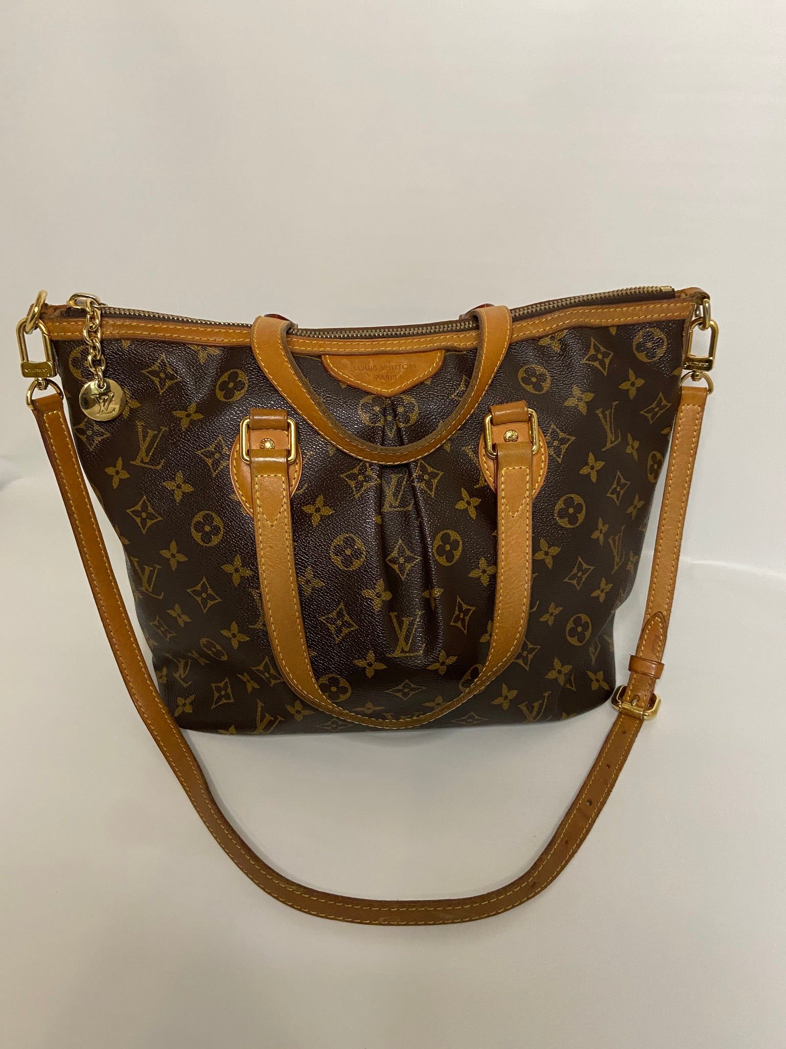 Louis Vuitton Palermo handbag in damier ebene.