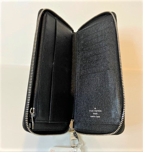 Shop Louis Vuitton ZIPPY WALLET VERTICAL Leather Folding Wallet